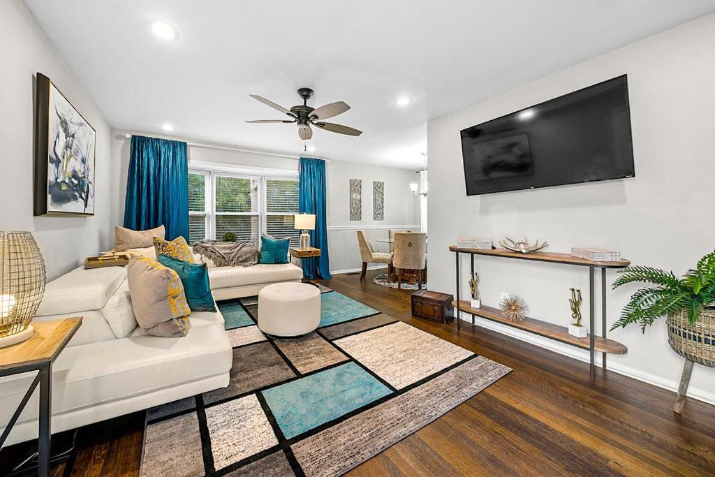 Goodkarma Rentals Refreshed Smyrna Home Near Battery Atl Half Mile To Interstate Atlanta Buitenkant foto