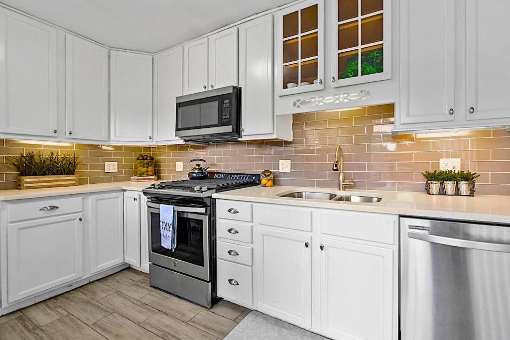 Goodkarma Rentals Refreshed Smyrna Home Near Battery Atl Half Mile To Interstate Atlanta Buitenkant foto